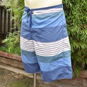 PATAGONIA 22" BLUE STRIPED WAVEFARER BOARDSHORTS
